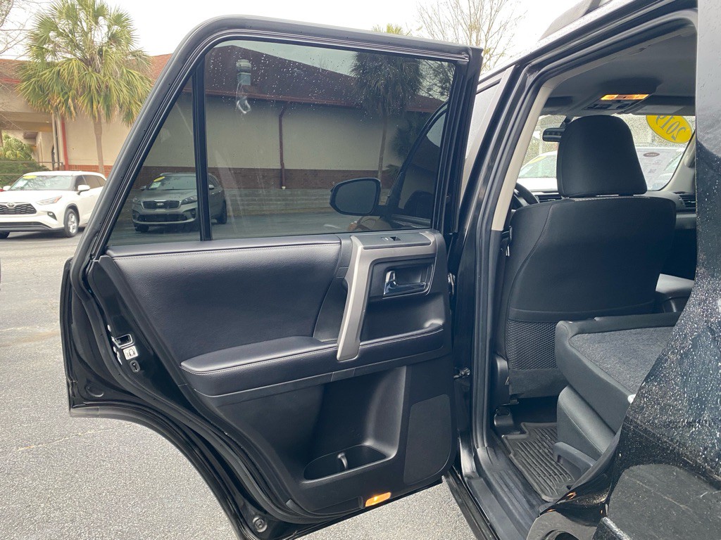 2019 Toyota 4Runner Image 61