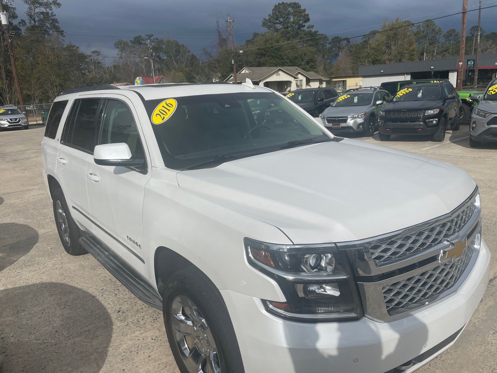 2016 Chevrolet Tahoe Image 4