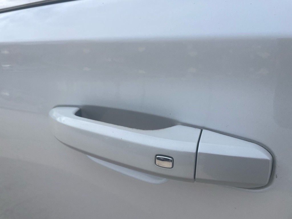 2016 Chevrolet Tahoe Image 11