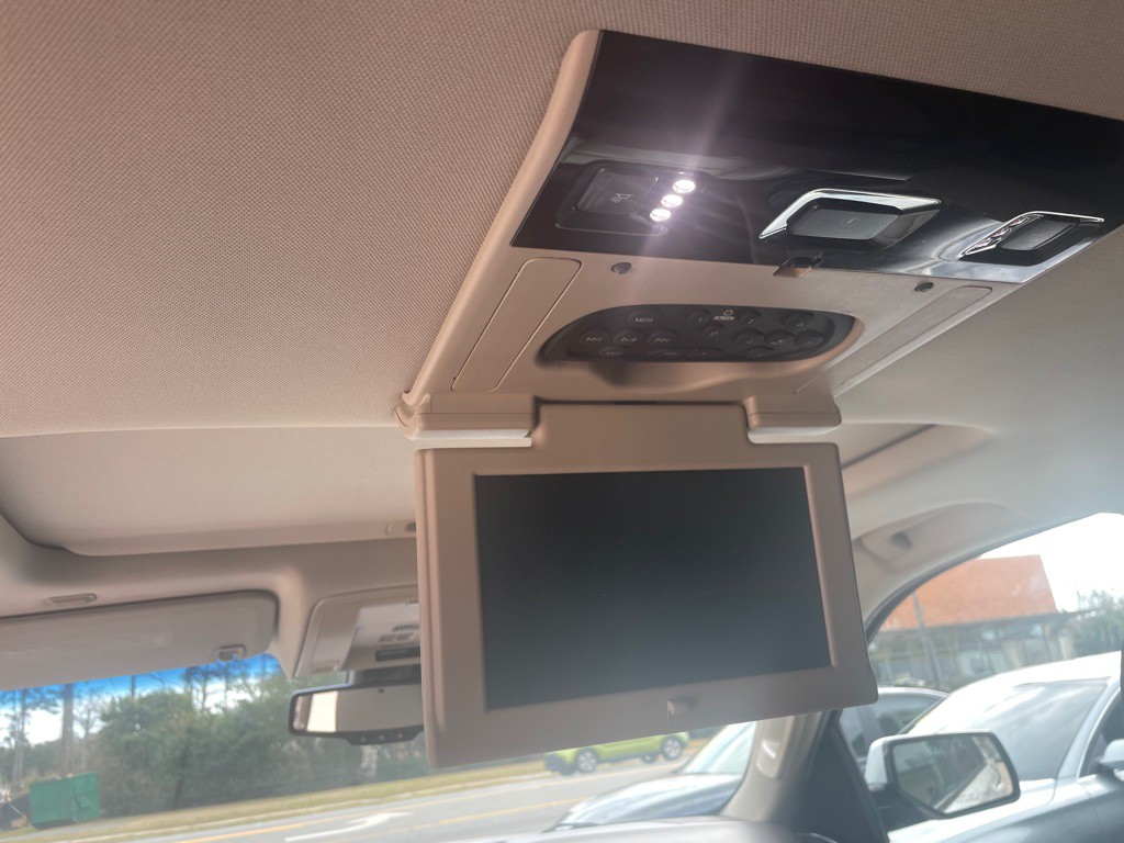 2016 Chevrolet Tahoe Image 19