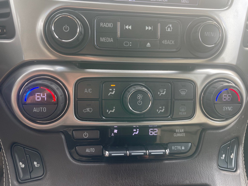 2016 Chevrolet Tahoe Image 32