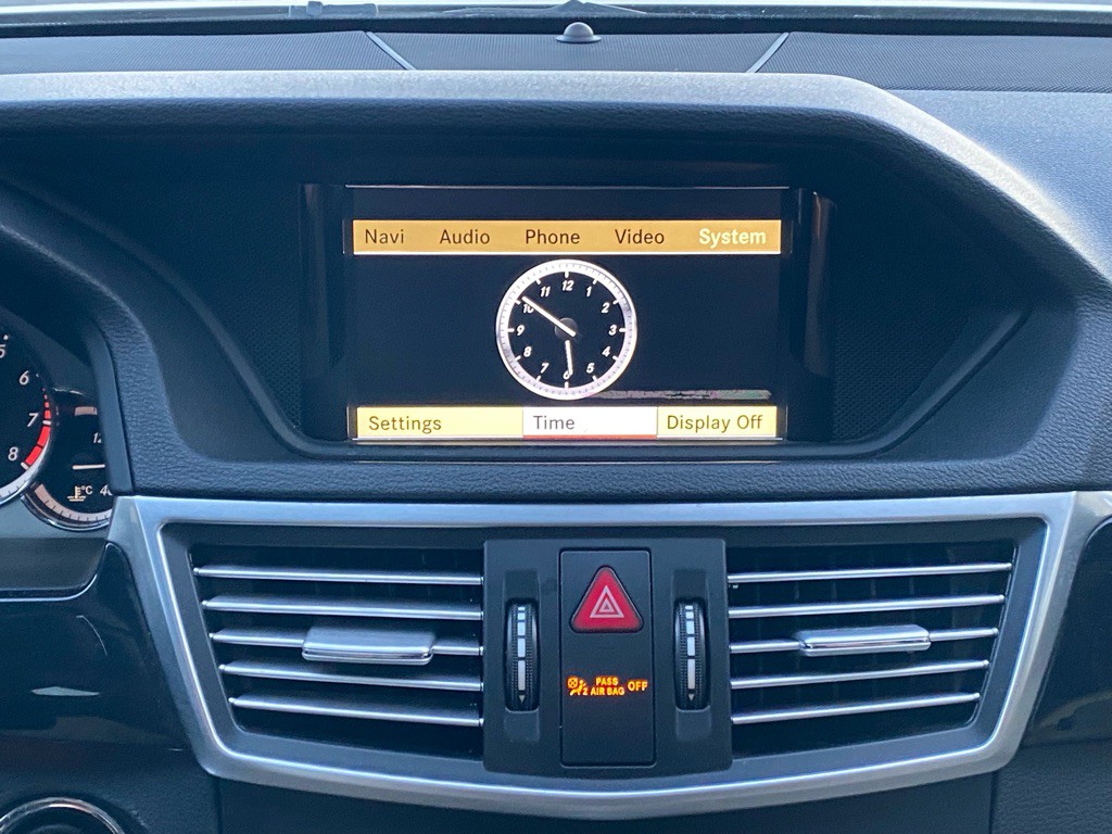 2011 Mercedes-Benz E-Class Image 23