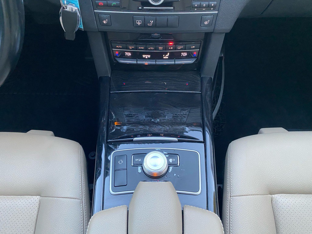 2011 Mercedes-Benz E-Class Image 25