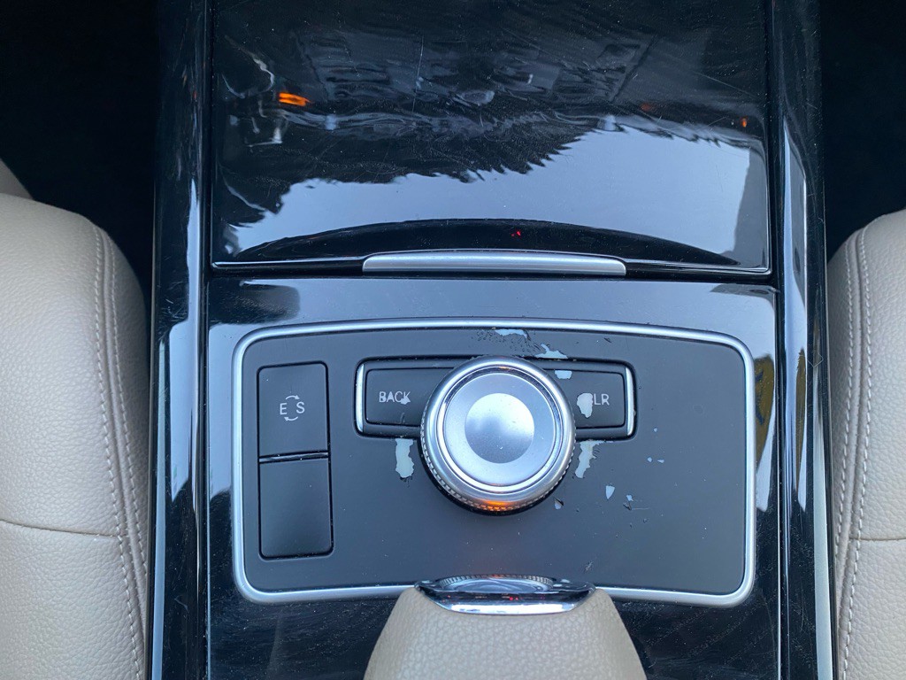 2011 Mercedes-Benz E-Class Image 26