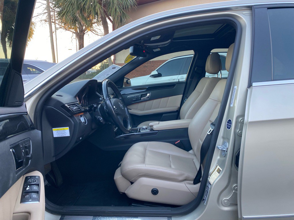 2011 Mercedes-Benz E-Class Image 31