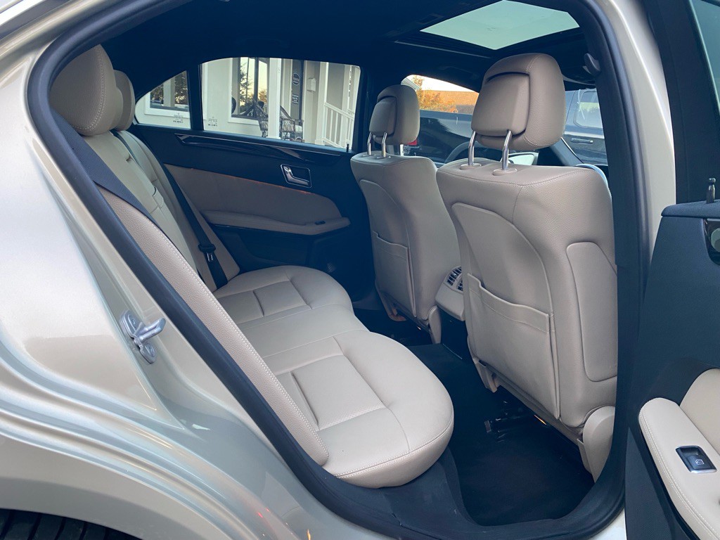 2011 Mercedes-Benz E-Class Image 44