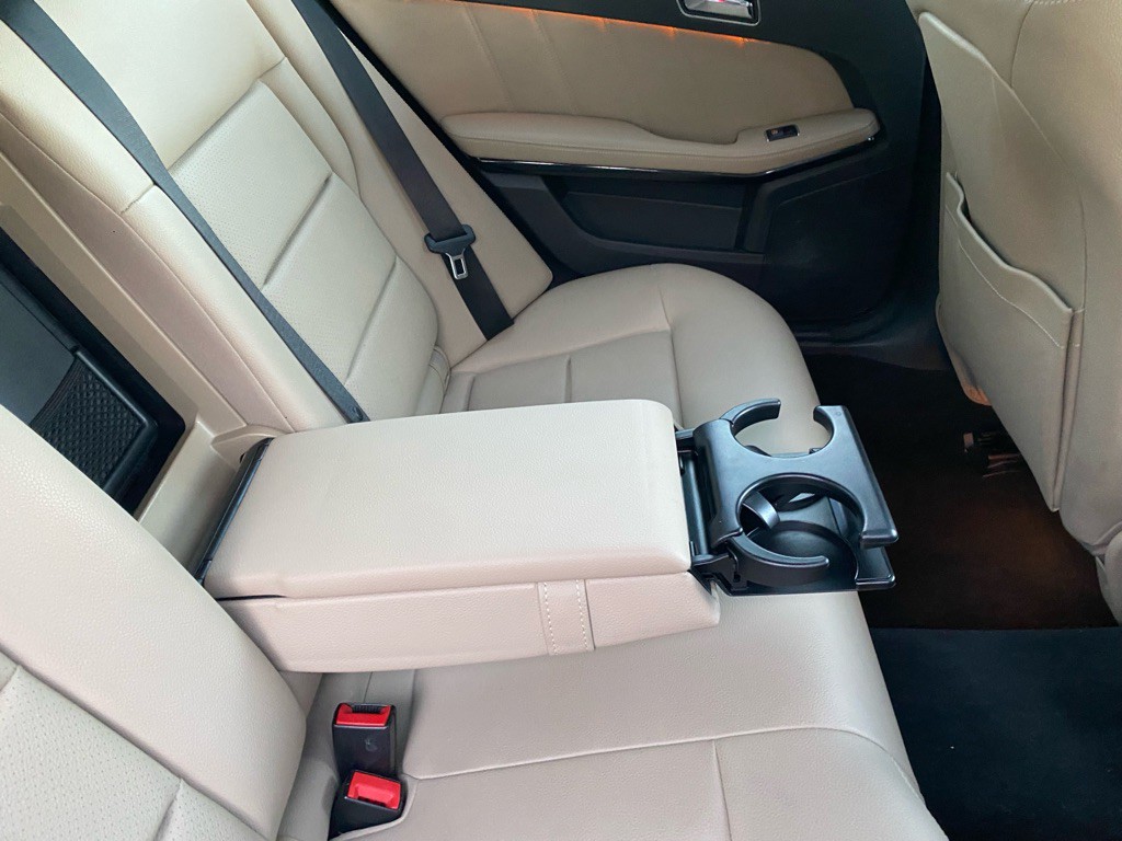 2011 Mercedes-Benz E-Class Image 48