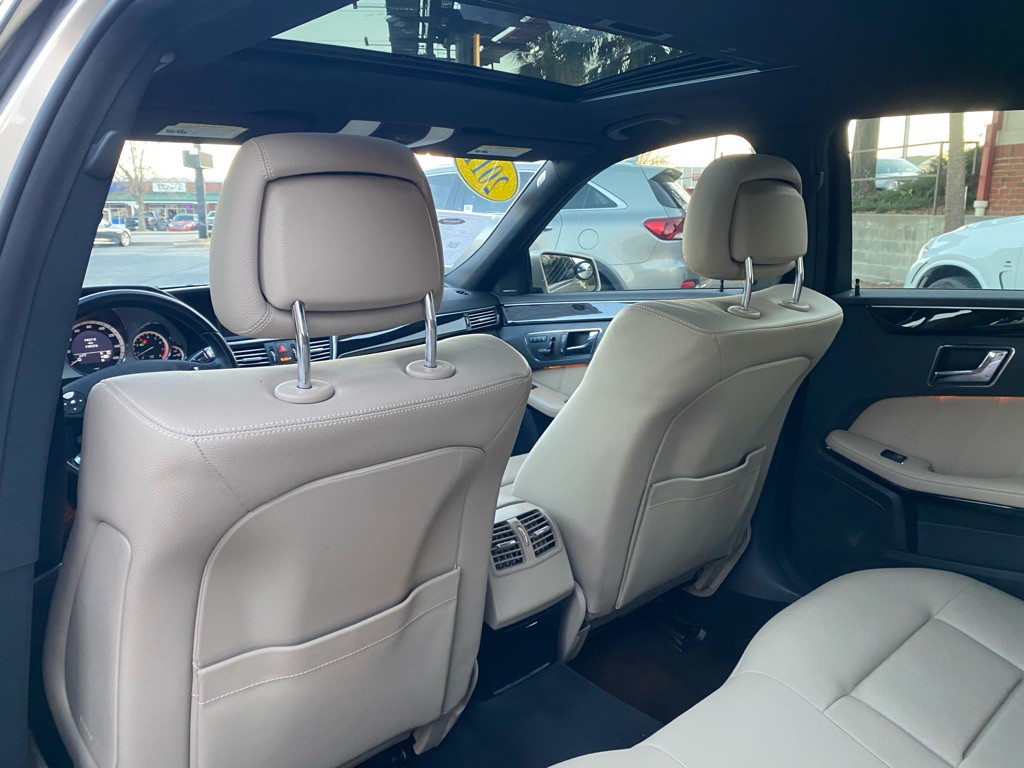 2011 Mercedes-Benz E-Class Image 59