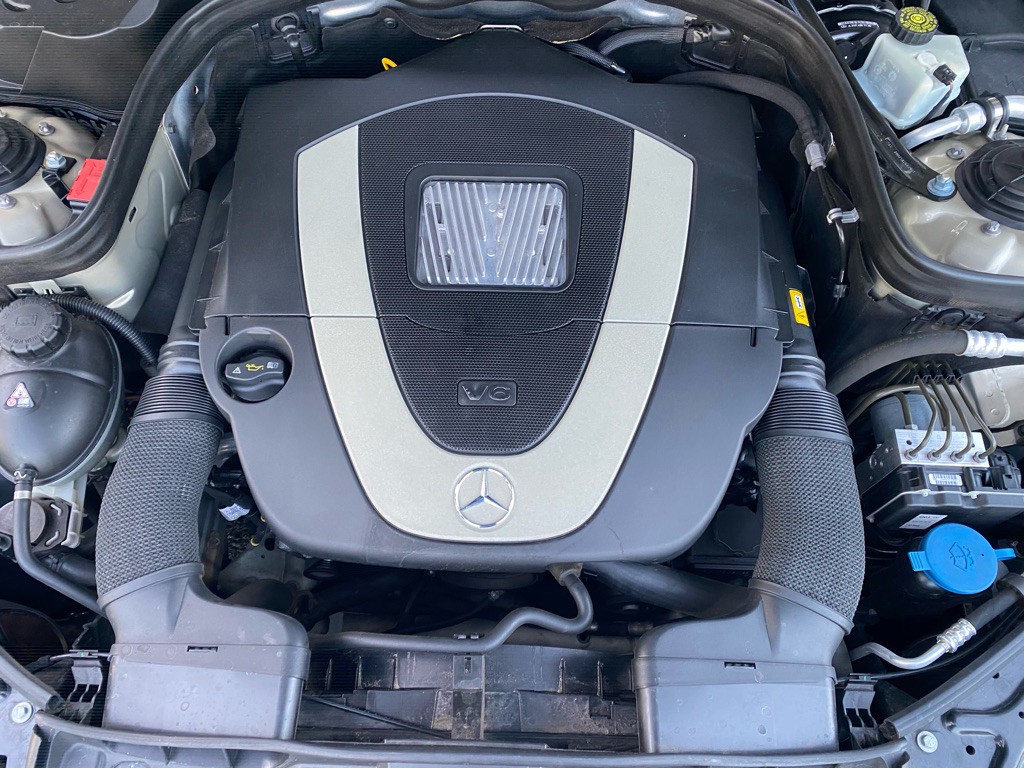 2011 Mercedes-Benz E-Class Image 65