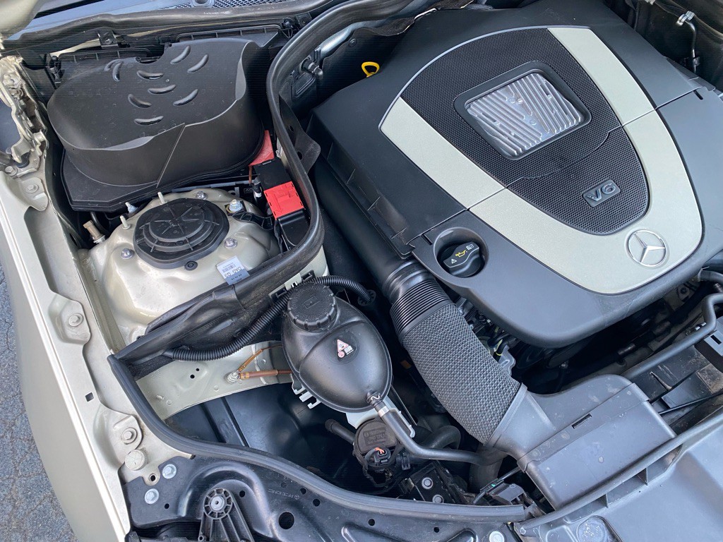 2011 Mercedes-Benz E-Class Image 66