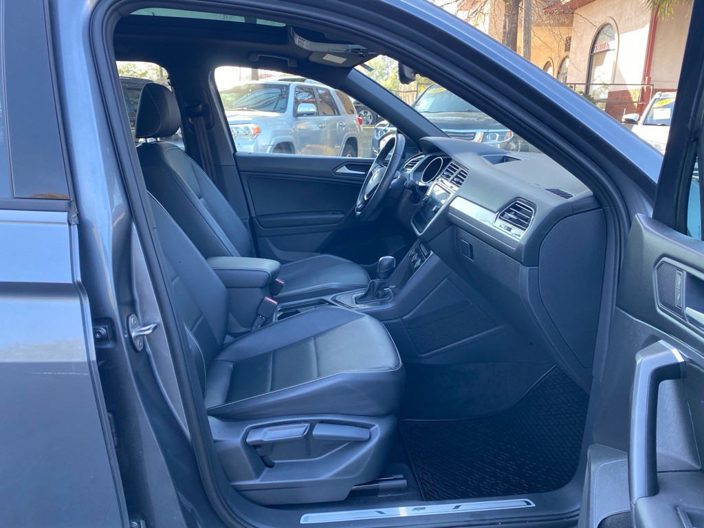 2021 Volkswagen Tiguan Image 42