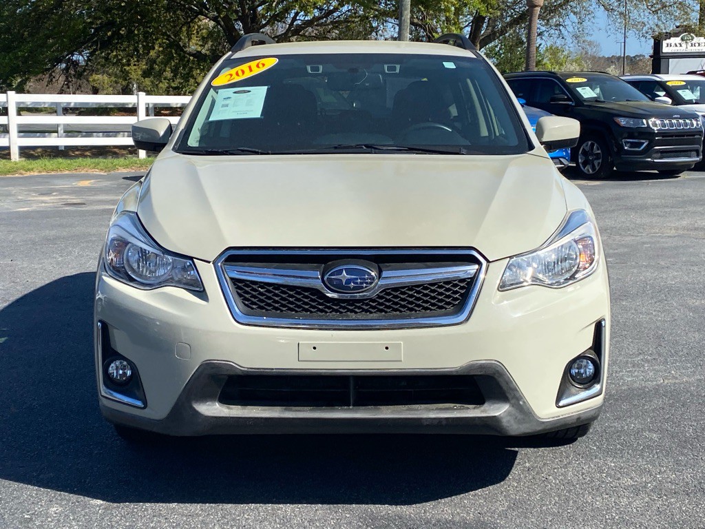 2016 Subaru Crosstrek Image 2