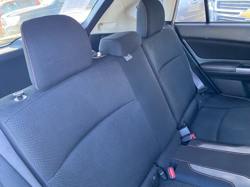 2016 Subaru Crosstrek Image 38