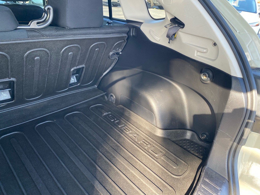 2016 Subaru Crosstrek Image 45