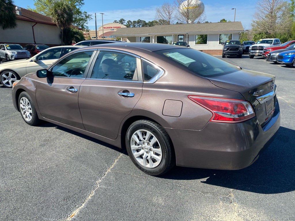 2013 Nissan Altima Image 4