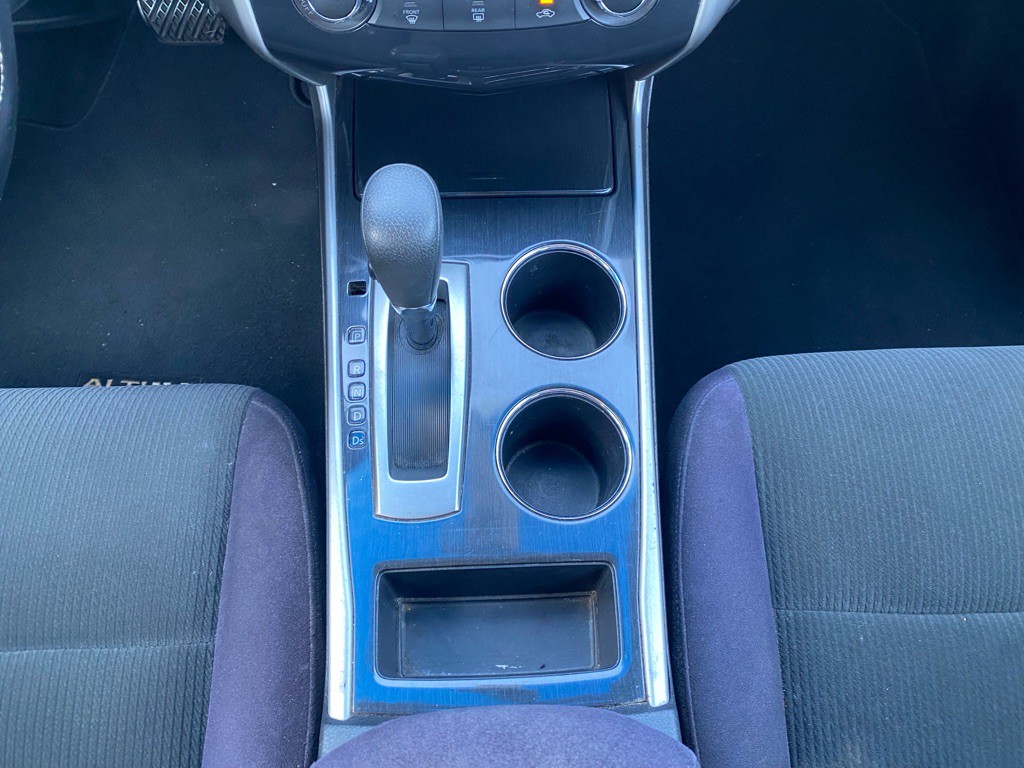 2013 Nissan Altima Image 21