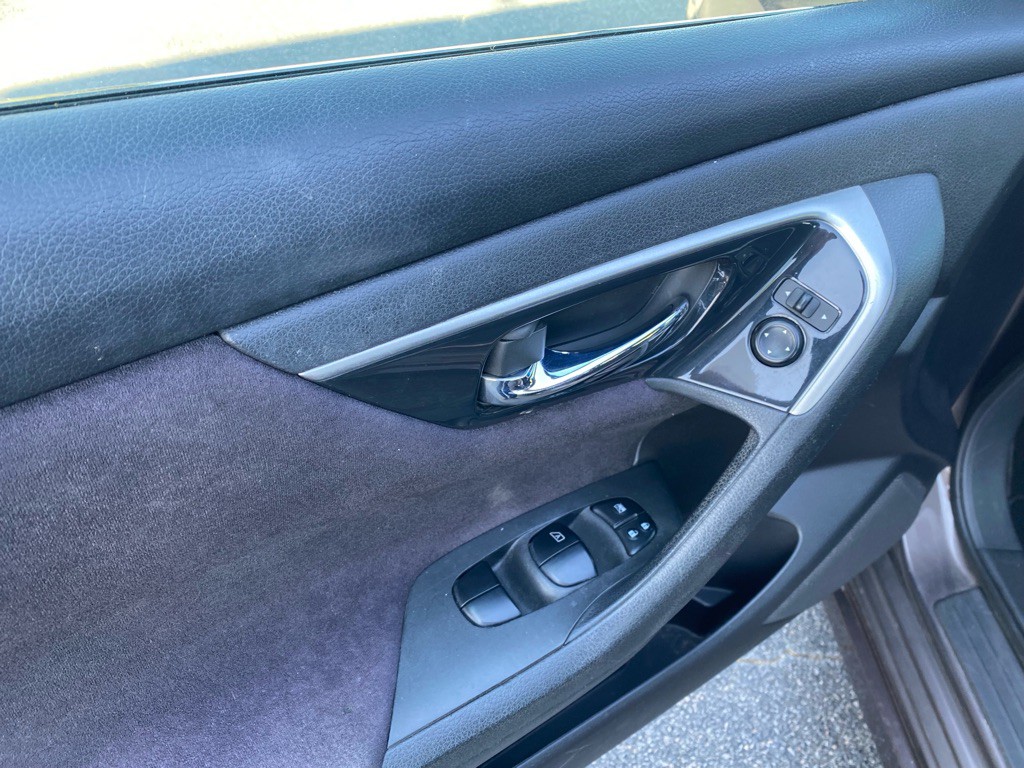 2013 Nissan Altima Image 31