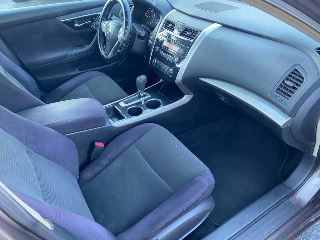 2013 Nissan Altima Image 35