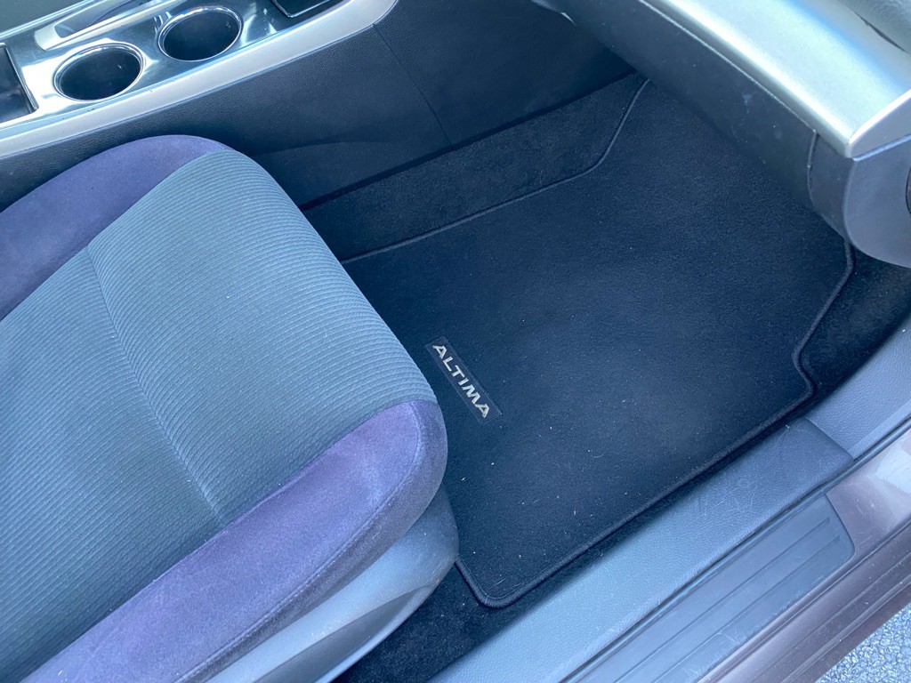 2013 Nissan Altima Image 36