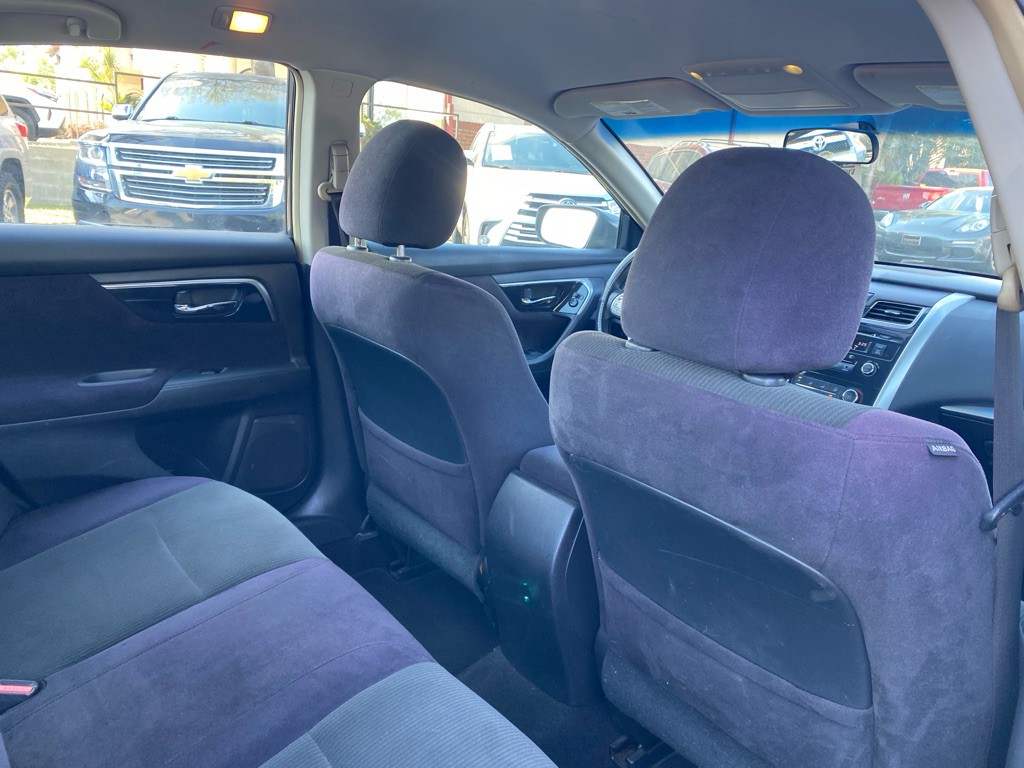 2013 Nissan Altima Image 39