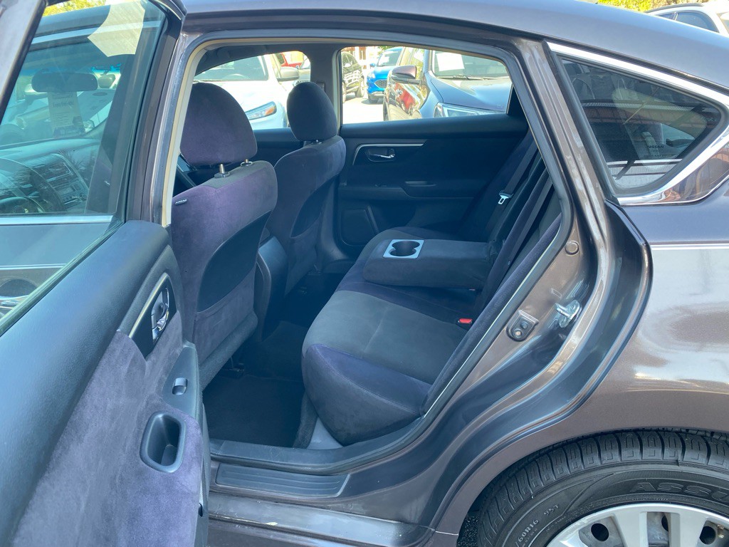 2013 Nissan Altima Image 50