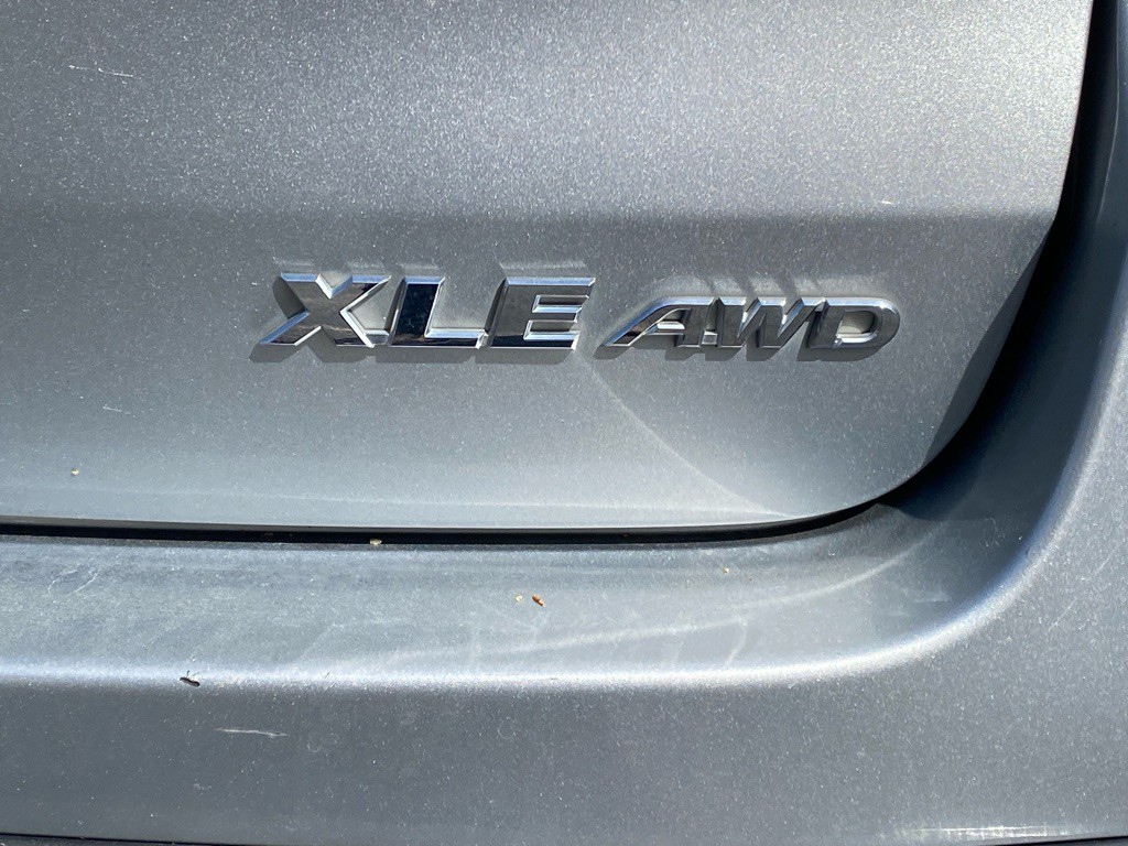 2019 Toyota Highlander Image 10