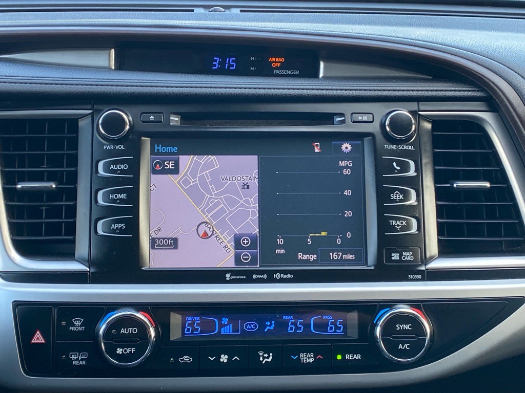 2019 Toyota Highlander Image 21