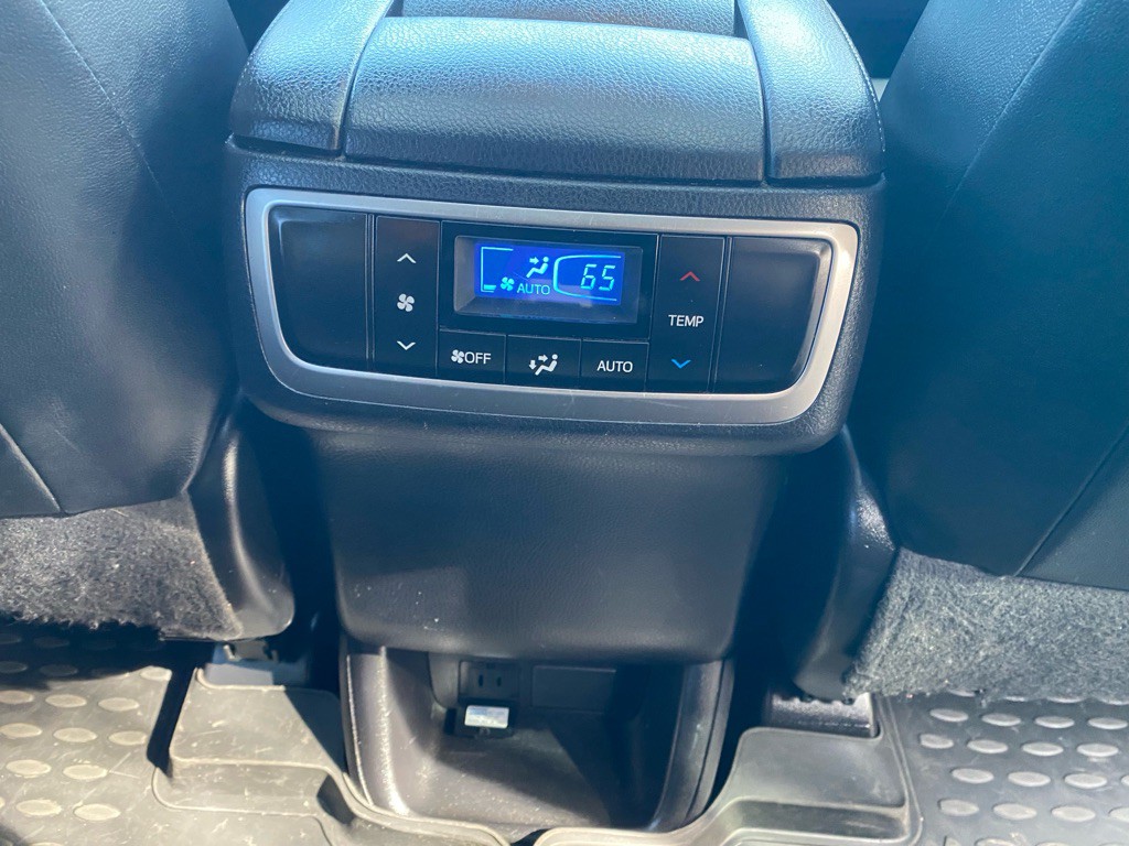 2019 Toyota Highlander Image 53