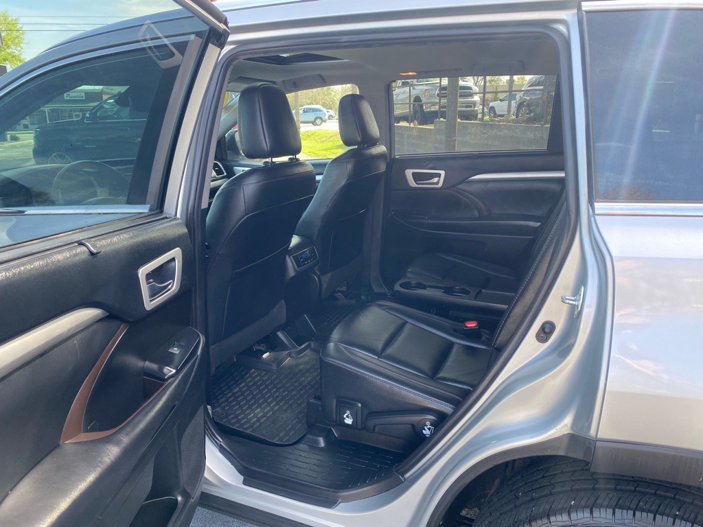 2019 Toyota Highlander Image 69