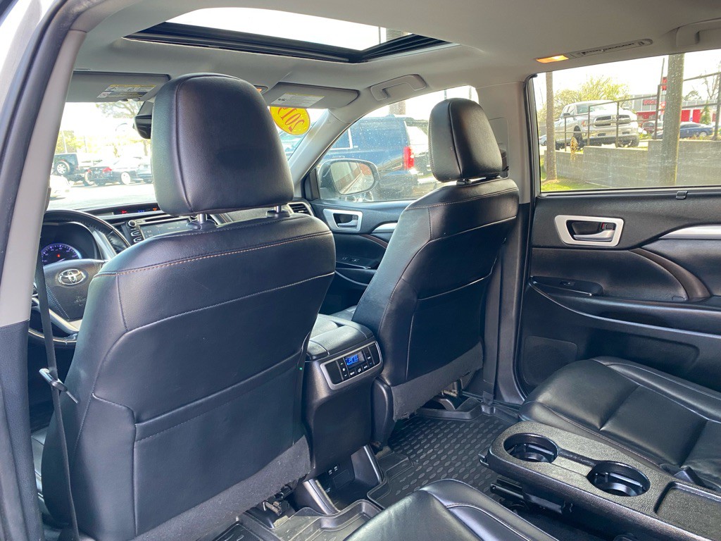 2019 Toyota Highlander Image 71
