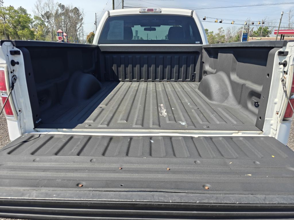 2014 Ford F-150 Image 9
