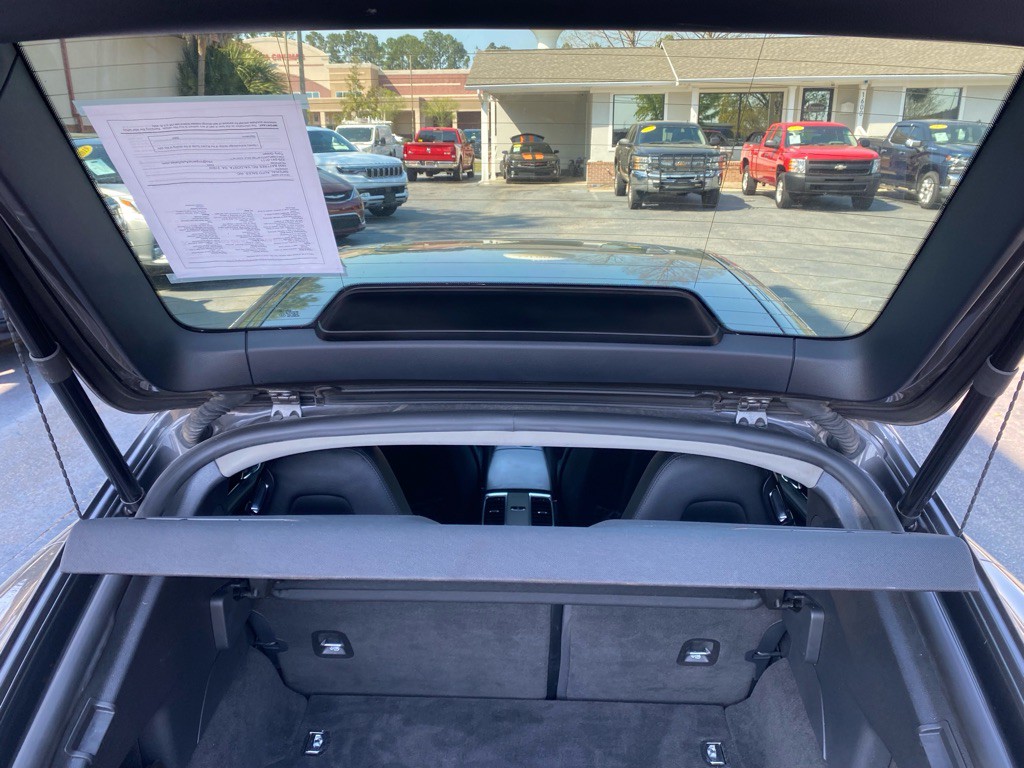 2016 Porsche Panamera Image 61