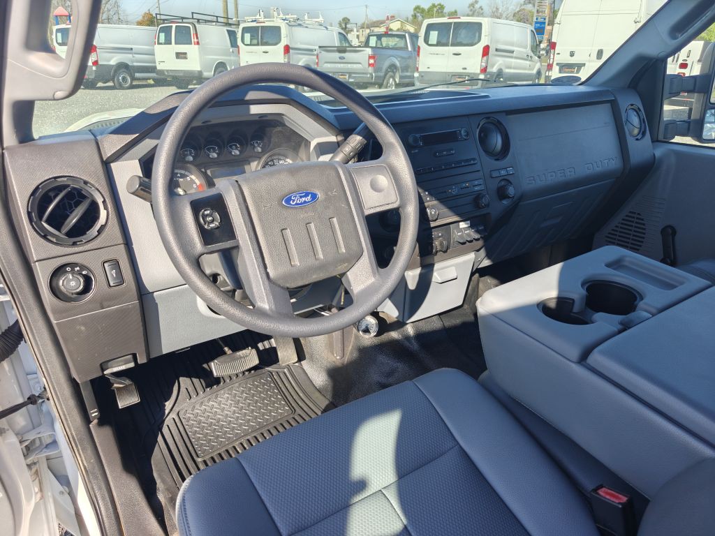 2016 Ford F-250 Image 28