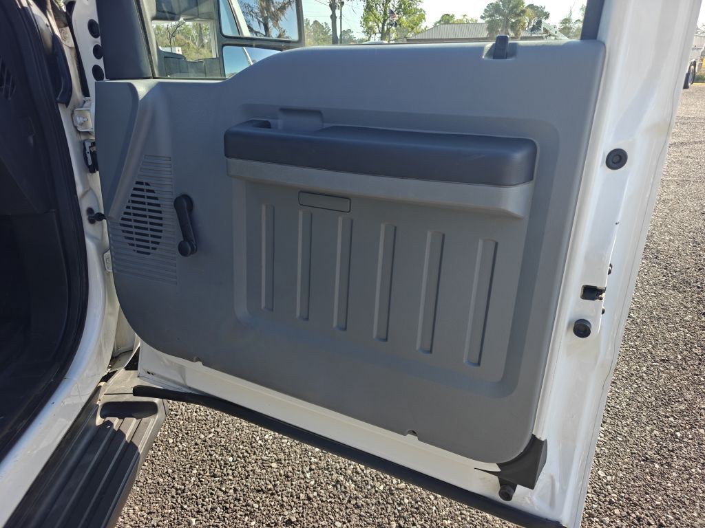 2016 Ford F-250 Image 35