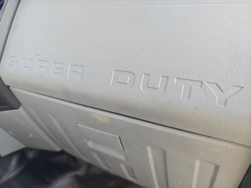 2016 Ford F-250 Image 38