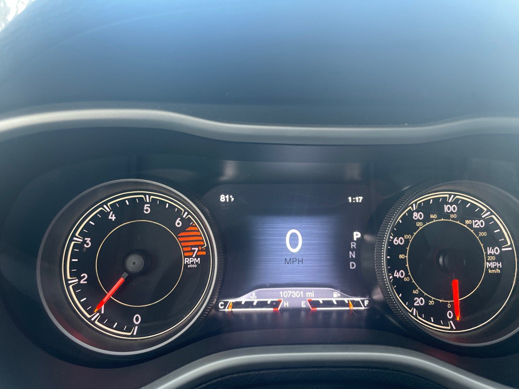 2017 Jeep Cherokee Image 21