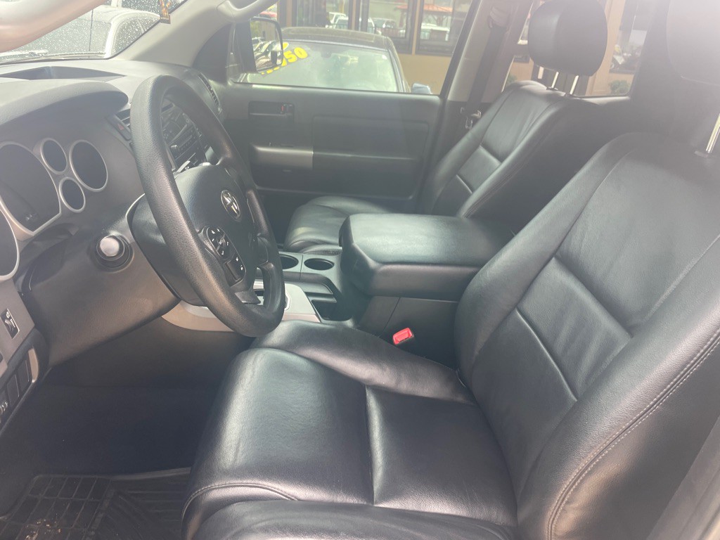 2013 Toyota Tundra Image 11