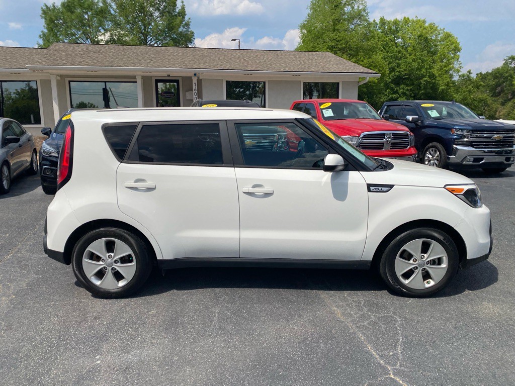 2016 Kia Soul Image 6