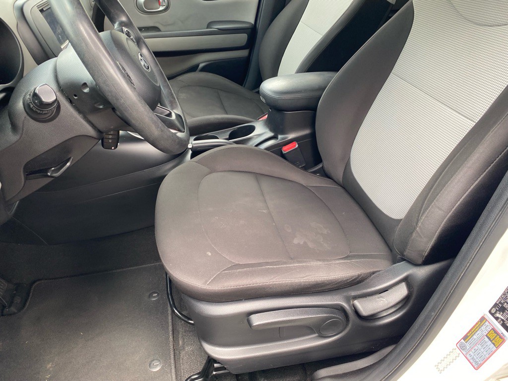 2016 Kia Soul Image 27
