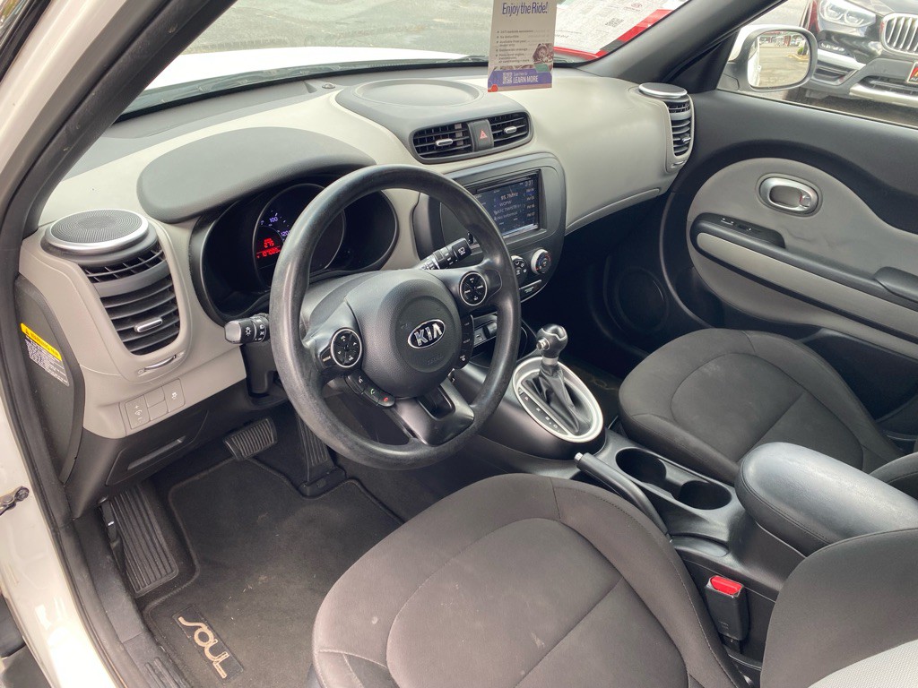 2016 Kia Soul Image 28