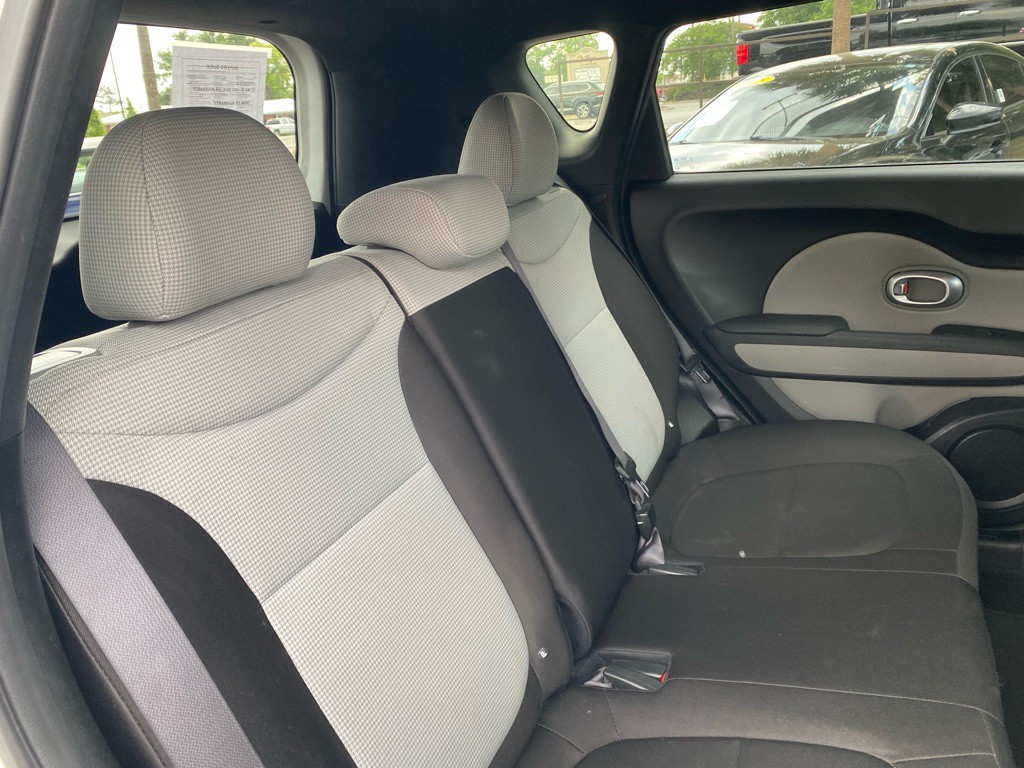 2016 Kia Soul Image 40