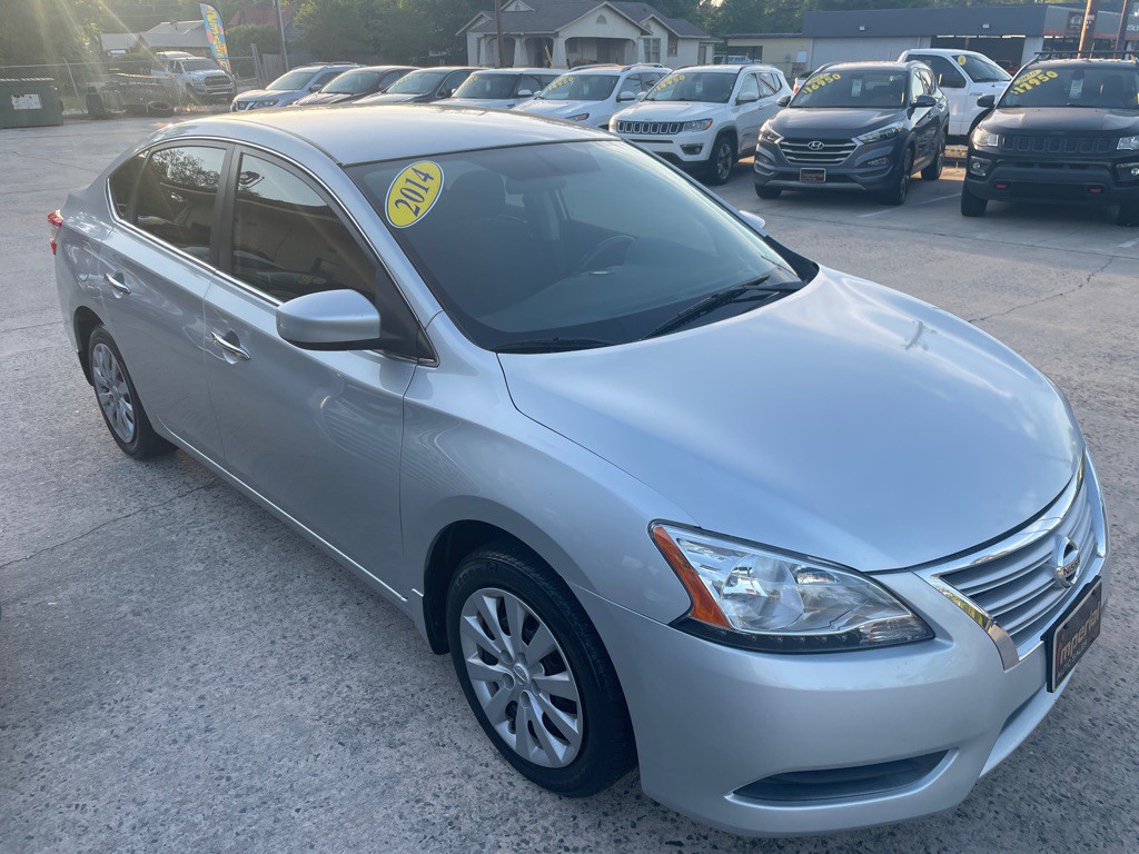 2014 Nissan Sentra Image 4