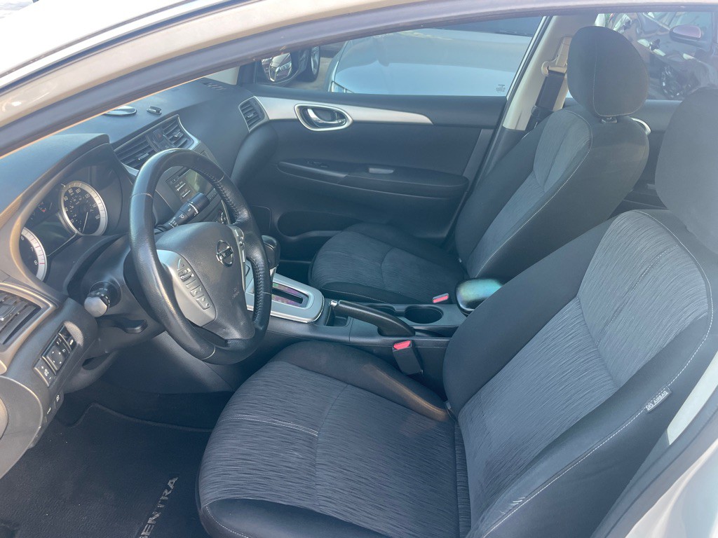 2014 Nissan Sentra Image 10