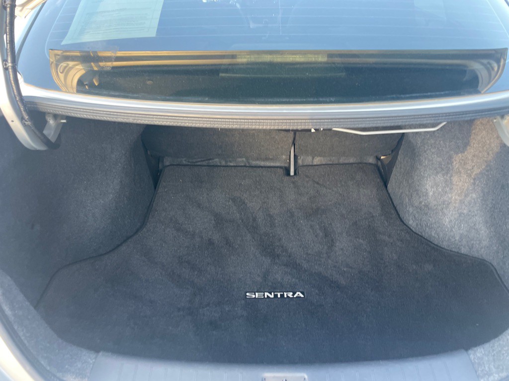 2014 Nissan Sentra Image 12
