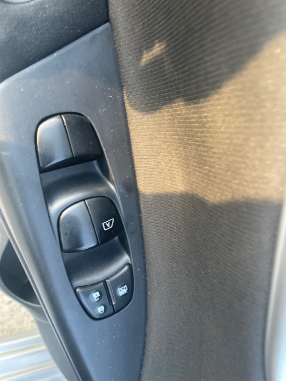 2014 Nissan Sentra Image 13