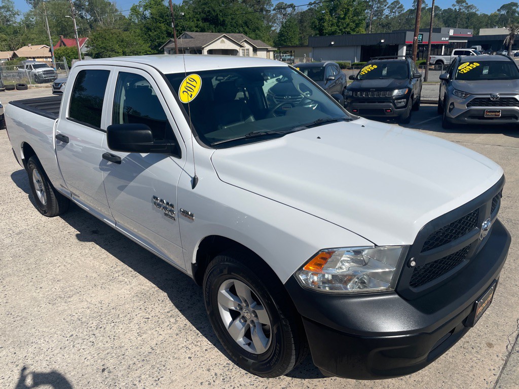 2019 RAM 1500 Image 4