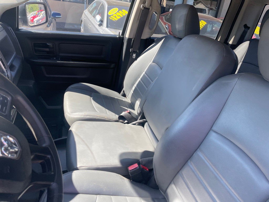 2019 RAM 1500 Image 12
