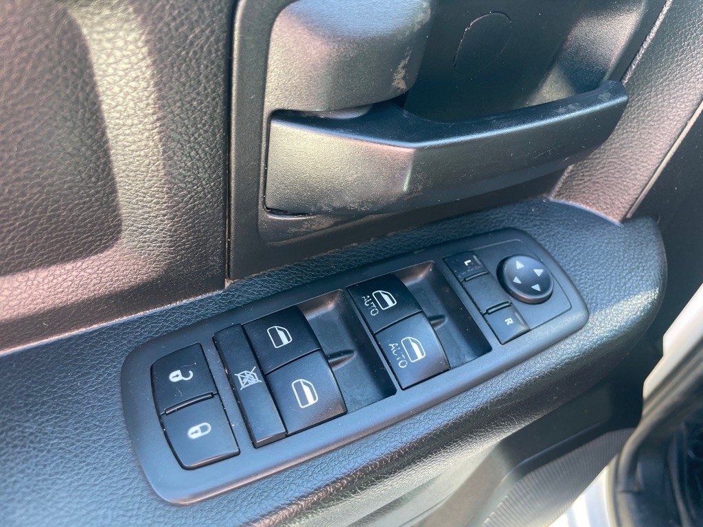2019 RAM 1500 Image 15