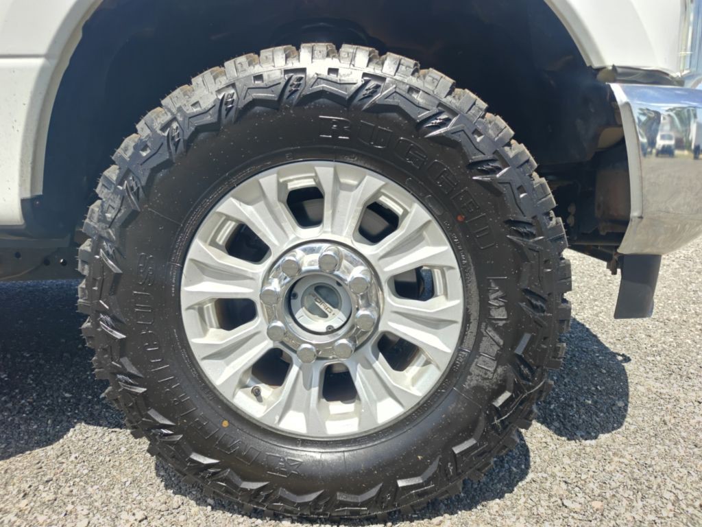 2022 Ford F-250 Image 16