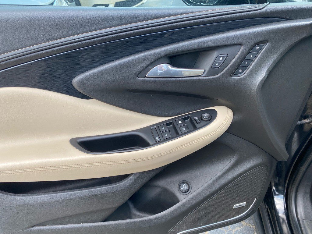 2016 Buick Envision Image 37